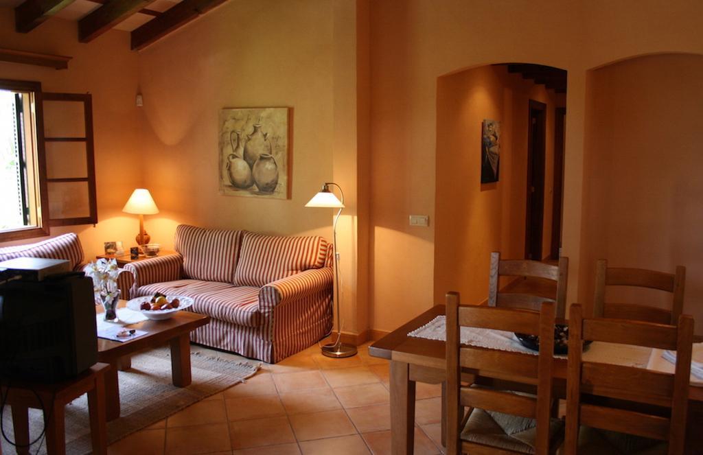 Appartement Finca Son Sampoli - Agroturismo Son Sampoli à Llucmajor  Chambre photo